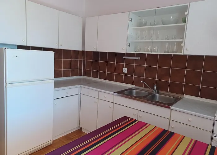 Mandolina - Hisa Na Samem S Pogledom Na Morje Apartamento *