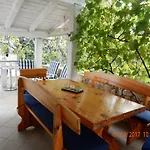 Mandolina - Hisa Na Samem S Pogledom Na Morje Žman