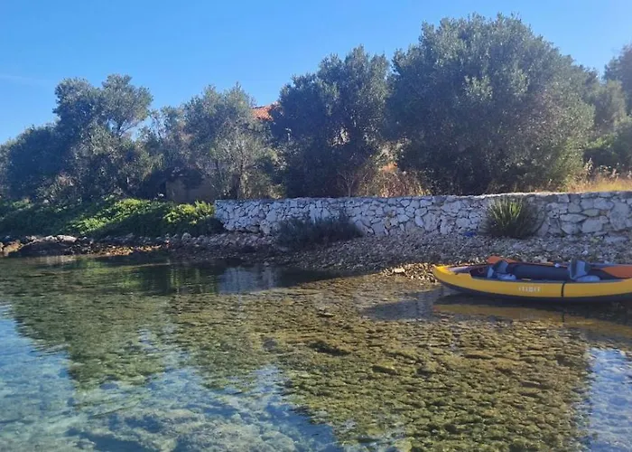 Mandolina - Hisa Na Samem S Pogledom Na Morje * Žman